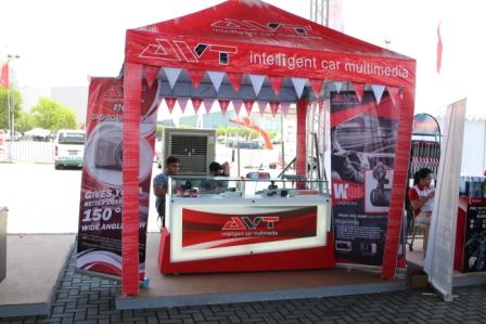 AVT in-car entertainment and connectivity opted for a more festive display…