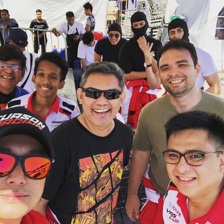 The author (center) waiting at the pit area with JP Tuason, Chris Van Hoven of C! Magazine and Allan Santos of Bridgestone. (Photo: JP Tuason)