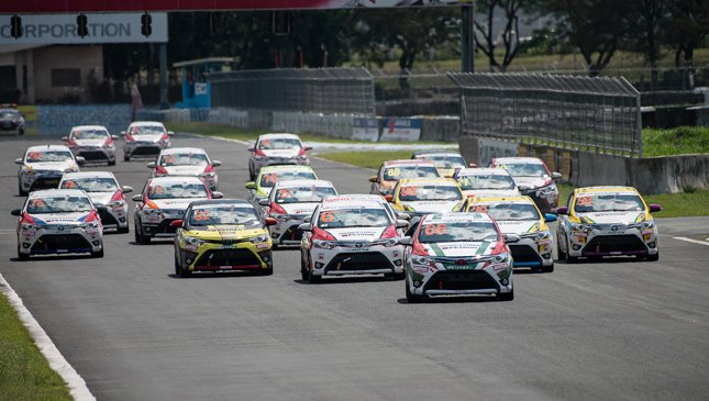 The Circuit Championship pits drivers in a wheel-to-wheel race for several laps.