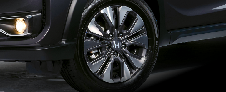 New-BR-V-Alloy-Wheel