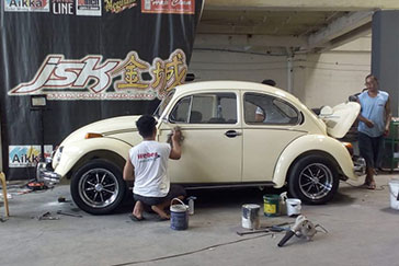 1973 Volkswagen Beetle 1300 S Part 6: Last Minute Thrashin’